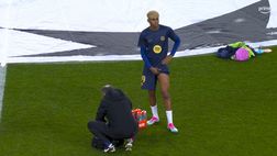 Barcellona-Inter, Yamal interrompe per precauzione il riscaldamento: fastidio all’inguine