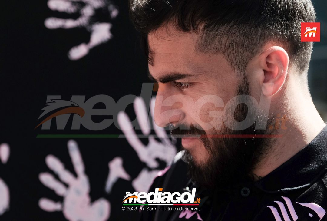 FOTO Cittadella-Palermo, la squadra in partenza dal “Renzo Barbera” (GALLERY) - immagine 22