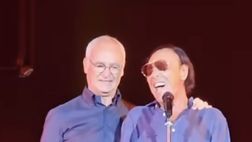 VIDEO – Venditti e Ranieri cantano “Grazie Roma” abbracciati