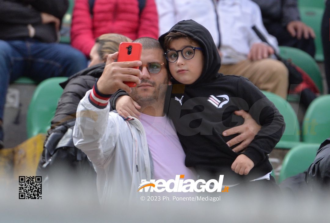 FOTOTIFO Palermo-Cittadella 0-1, gli scatti ai tifosi al “Renzo Barbera” (GALLERY) - immagine 39