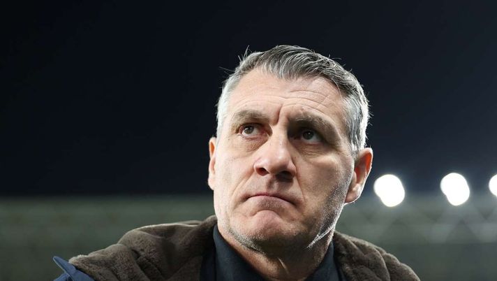 Milan, Vieri: 'Sapete con quanta pressione arriverà l'attaccante?'