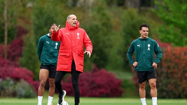 CAIRATE, ITALY - APRIL 13: Massimiliano Allegri Head coach of AC Milan gestures during an AC Milan Training Session at Milanello on April 13, 2026 in Cairate, Italy. (Photo by Giuseppe Cottini/AC Milan via Getty Images) leao-arabia-allegri-mercato-ibrahimovic