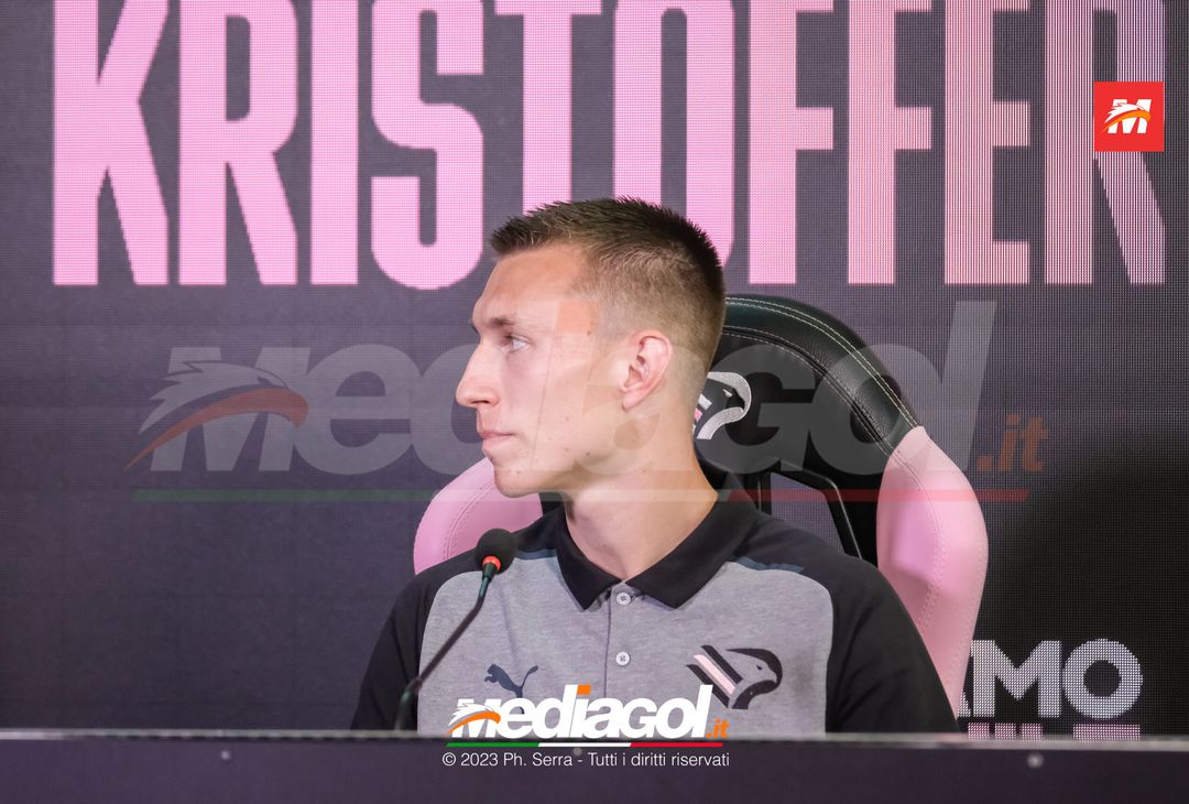 FOTO PALERMO, presentato di Kristoffer Lund Hansen in conferenza stampa (GALLERY) - immagine 21