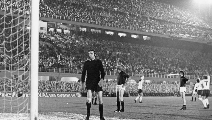 San Siro e il vincolo del 2′ anello: foto e immagini d’epoca aizzano la Procura  vincolo