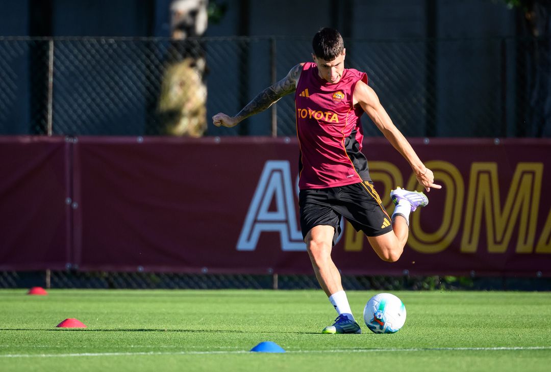 Raduno Roma, il primo allenamento di Wesley e Vasquez a Trigoria- FOTO GALLERY - immagine 30