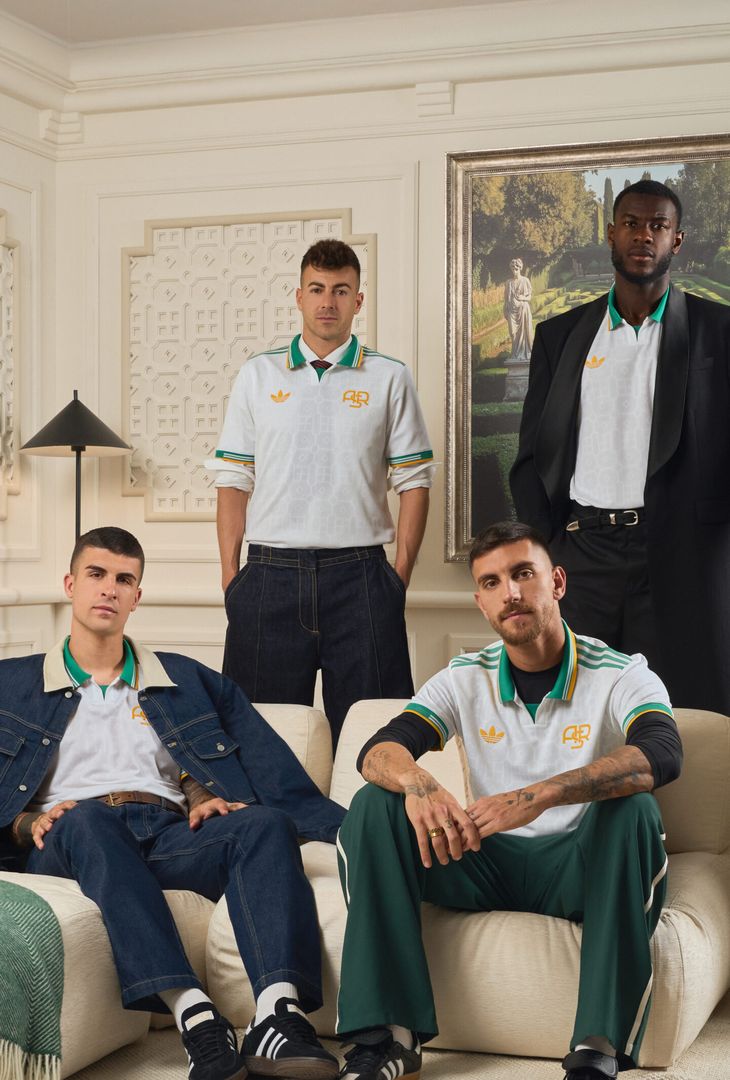 Roma, in vendita la terza maglia con l’acronimo ASR – FOTO GALLERY - immagine 7
