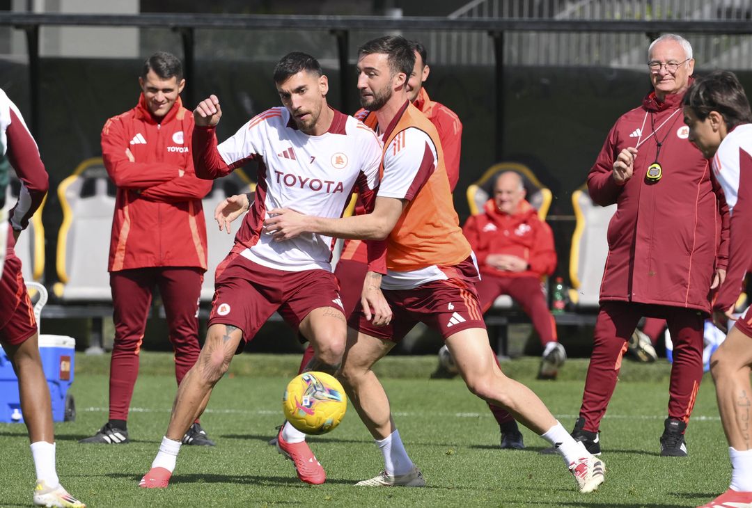 Trigoria, l’allenamento a due giorni dal Como – FOTO GALLERY - immagine 17