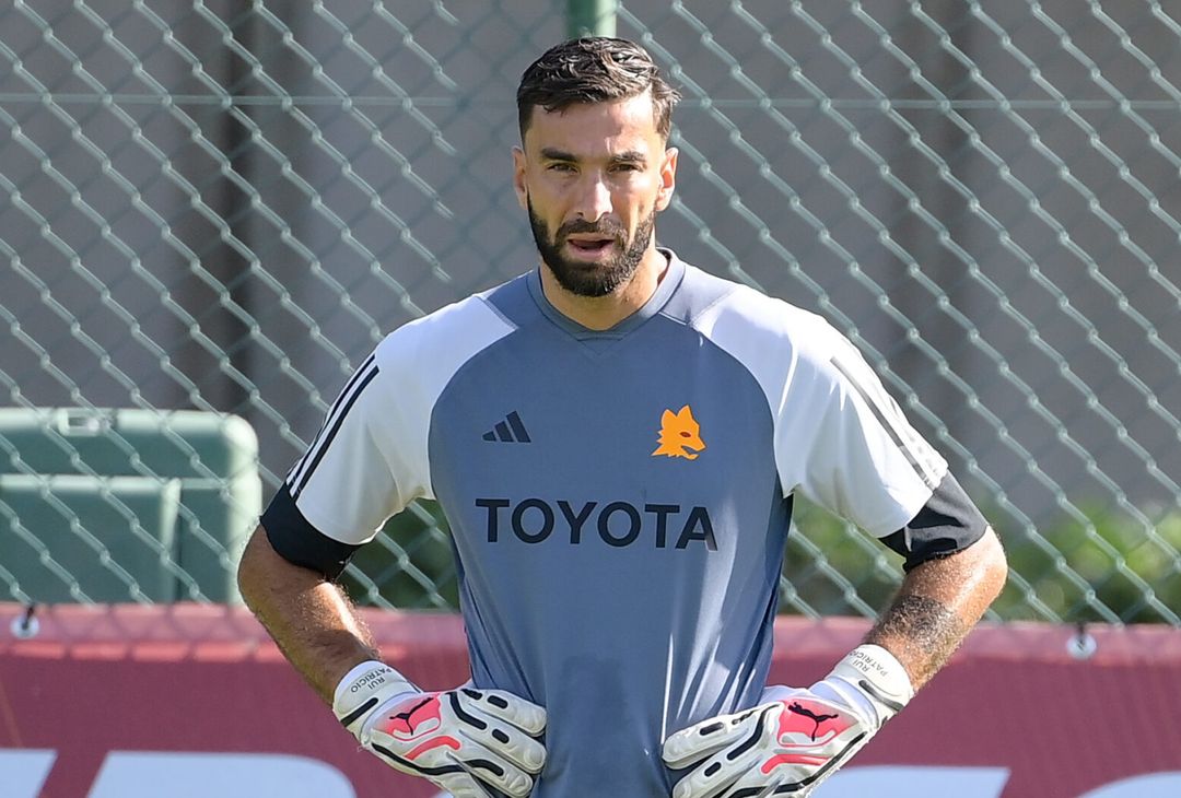 La Roma prosegue la preparazione a Trigoria: Matic e Dybala a parte – FOTO GALLERY - immagine 49