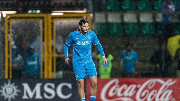 Kvara è già dentro il progetto Conte, il Napoli lavora al rinnovo: il punto - immagine 1