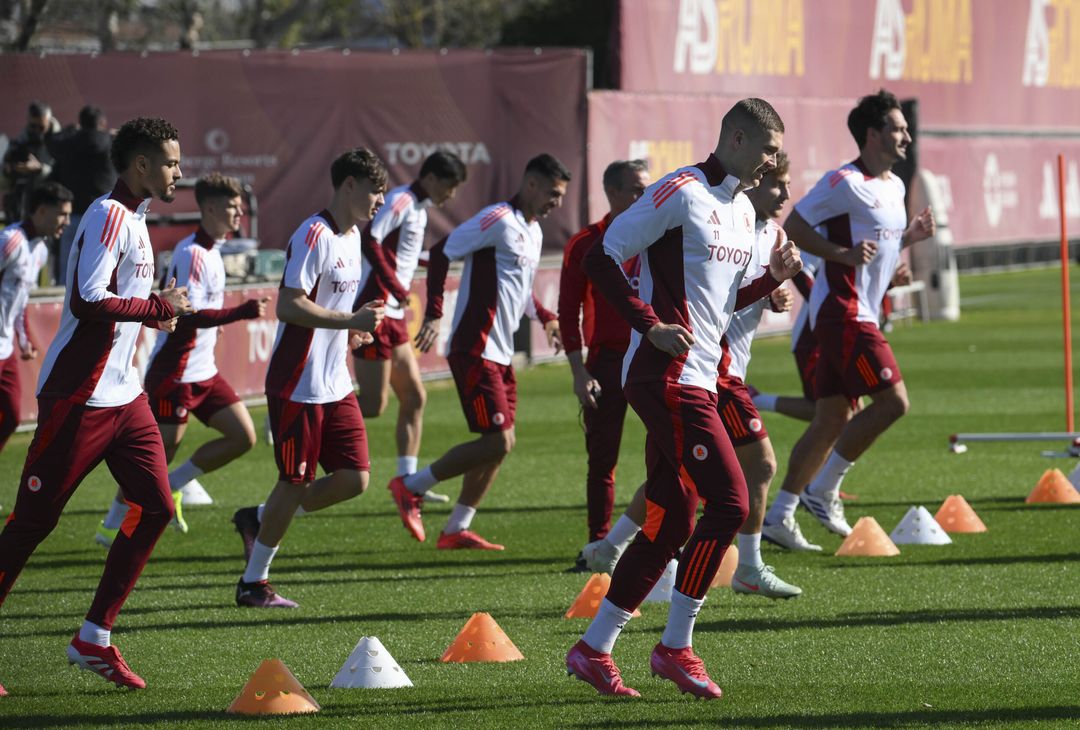 Trigoria, la rifinitura in vista dell’Eintracht Francoforte – FOTO GALLERY - immagine 24