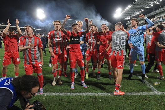 cremonese-premio-regione-lombardia-promozione-serie-a-arvedi-medaglia-pergamena