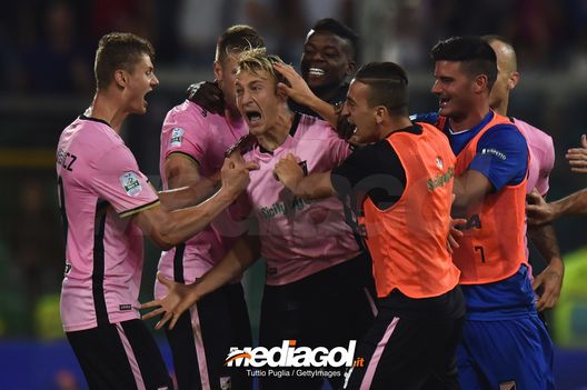 PALERMO, ITALY - JUNE 13: Antonino La Gumina of Palermo celebrates after scoring the equalizing goal during the serie B playoff match final between US Citta di Palermo and Frosinone Calcio at Stadio Renzo Barbera on June 13, 2018 in Palermo, Italy. (Photo by Tullio M. Puglia/Getty Images) Palermo