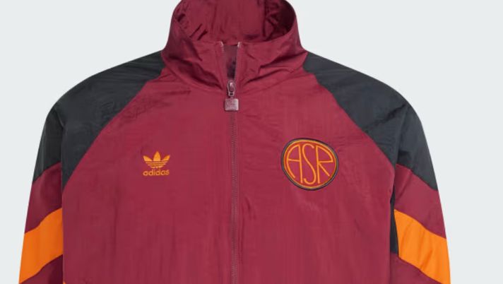 Roma, le felpe da allenamento Adidas Originals disponibili nello store Roma, le felpe da allenamento Adidas Originals disponibili nello store - immagine 1