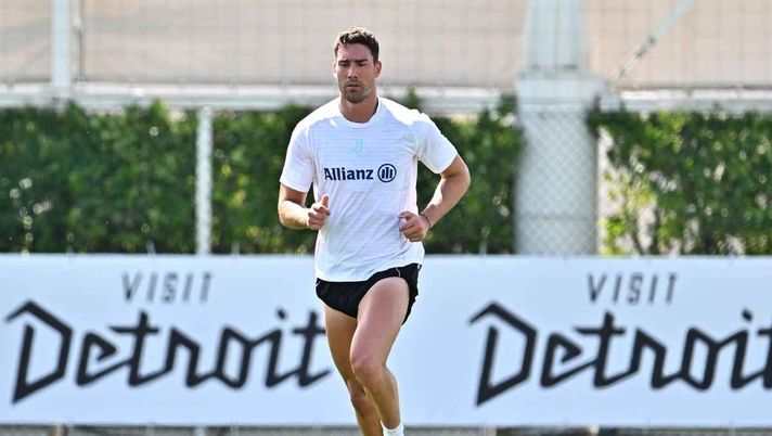 Dusan Vlahovic Juventus