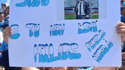 GALLERY I tifosi fanno sentire la loro vicinanza con vari striscioni: i più belli