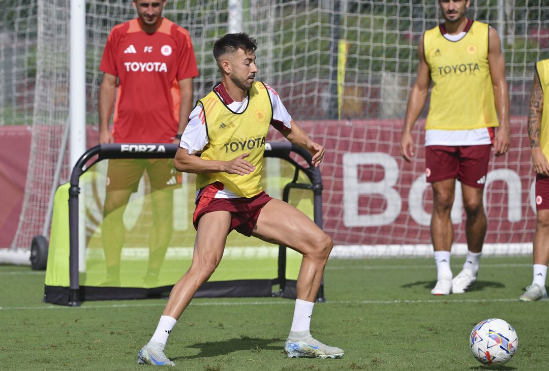 Trigoria, continua la preparazione dei giallorossi in vista del Genoa – FOTOGALLERY - immagine 1