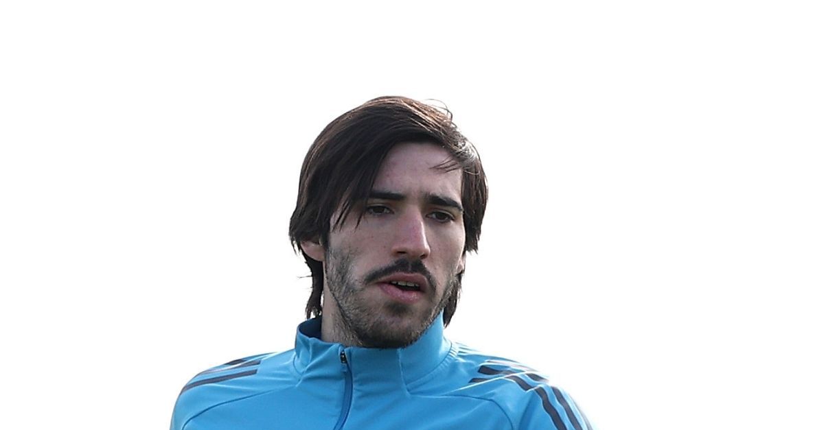 tonali in allenamento con i 8216sar224 perch233 ti amo8217 usata in un coro del milan da Pianetamilan.it tonali in allenamento con i 8216sar224 perch233 ti amo8217 usata in un coro del milan