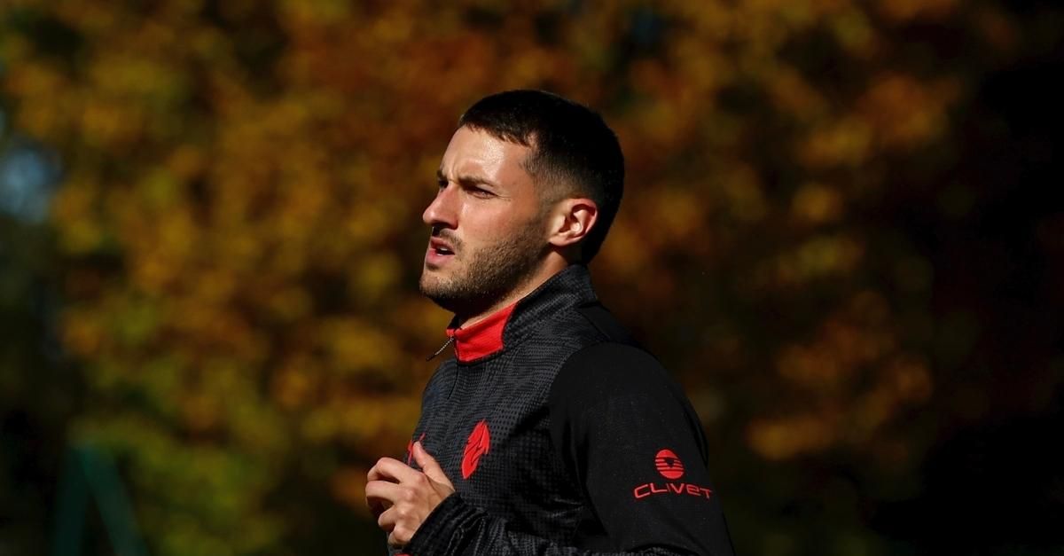 Milan, si punta a ritrovare Giménez per il derby. Anche dal punto di vista psicologico