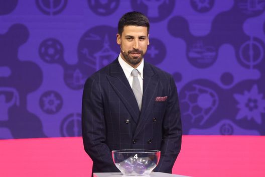 Khedira: “L’Inter va stressata. Nessuna possibilità per il Bayern Monaco di batterla se…” Khedira: “L’Inter va stressata. Nessuna possibilità per il Bayern Monaco di batterla se…” - immagine 1