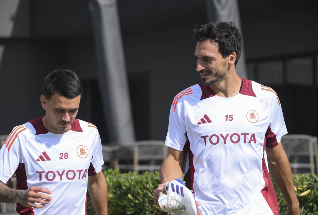 Trigoria, la rifinitura alla vigilia della sfida con l’Athletic – FOTO GALLERY - immagine 19