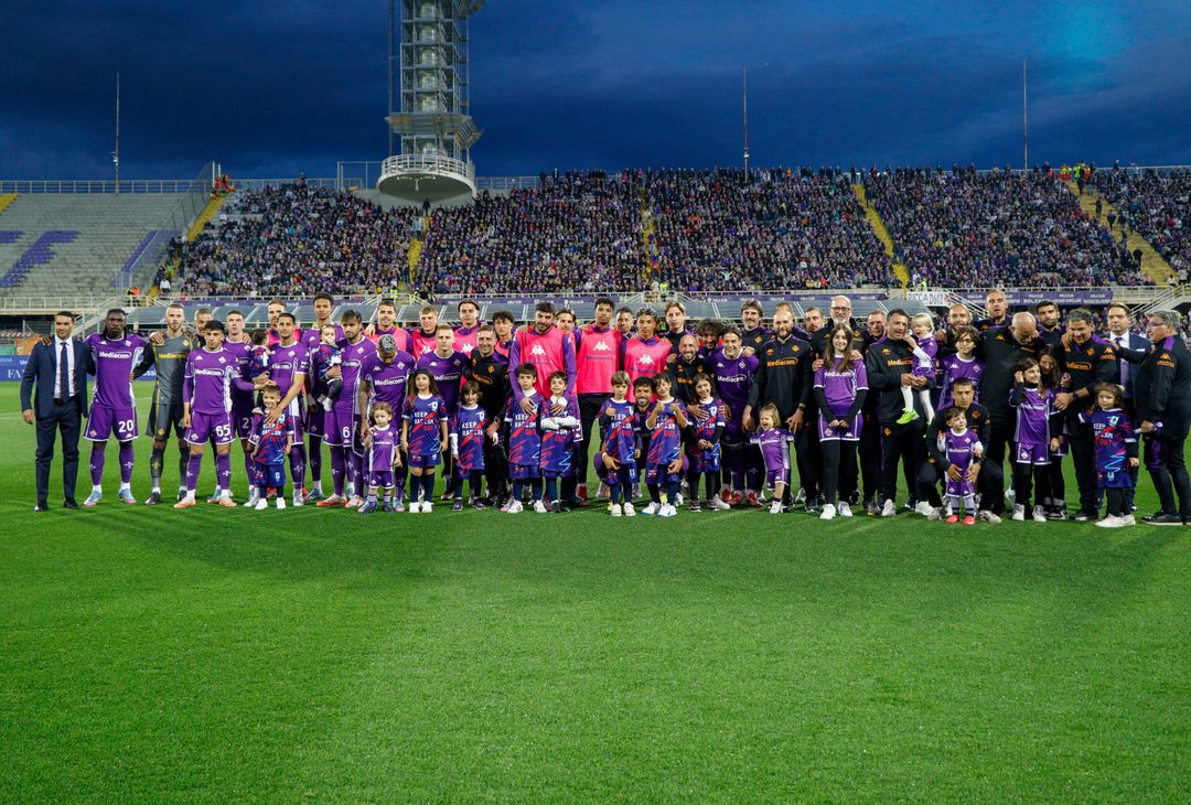 GALLERY – L’esordio della (nuova) divisa viola anni ’00. Le migliori immagini - immagine 6