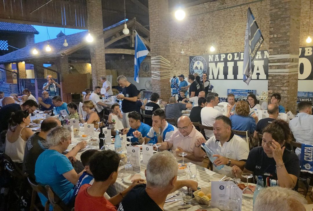 Festa di fine anno per il Napoli Fan Club Milano: presenti tre ospiti speciali! – LE FOTO - immagine 7