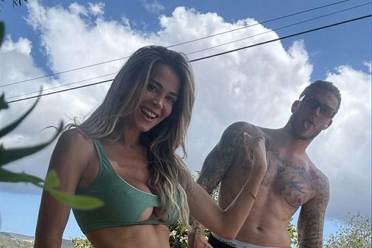 Instagram @dilettaleotta Diletta Leotta, momenti di relax nella sua Sicilia: le foto- immagine 2