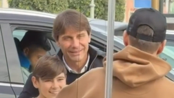 Domenica di relax a pranzo per Conte, l’affetto dei tifosi azzurri è ineguagliabile