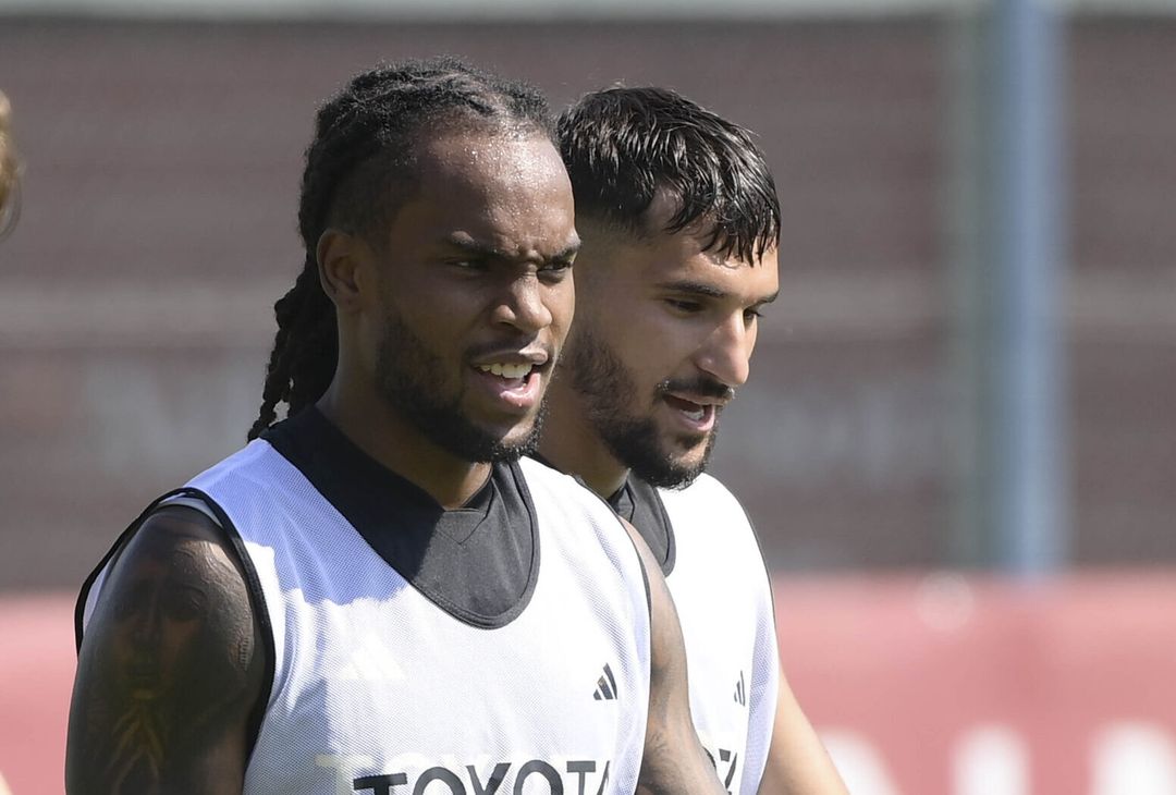 Roma, la squadra si allena a Trigoria. Presenti Paredes e Sanches – FOTO GALLERY - immagine 11