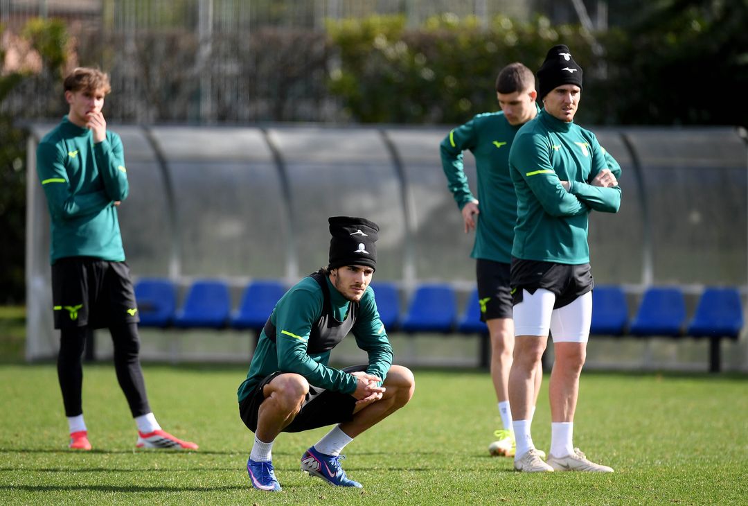 Lazio, prima del Bologna il ritiro a Coverciano: le foto dell’allenamento – GALLERY - immagine 17