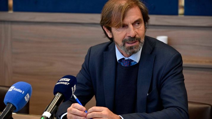 Filippo Galli, ex difensore e dirigente AC Milan, ha rilasciato un'intervista sui rossoneri al 'Corriere dello Sport' di oggi in edicola | Milan News (Credits foto: Getty Images) Filippo Galli, ex difensore e dirigente AC Milan, ha rilasciato un'intervista sui rossoneri al 'Corriere dello Sport' di oggi in edicola