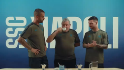 Spinazzola contro Politano, chi fa il miglior caffè? Starace giudice d’eccezione