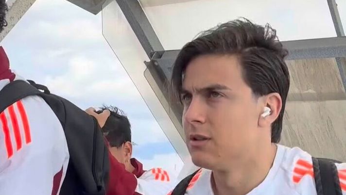 Roma, il viaggio dei giallorossi verso Torino: Dybala e Pellegrini con la squadra - immagine 1