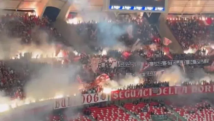 VIDEO Bari, la curva del San Nicola ricorda il giovane Francesco. Le immagini - immagine 1