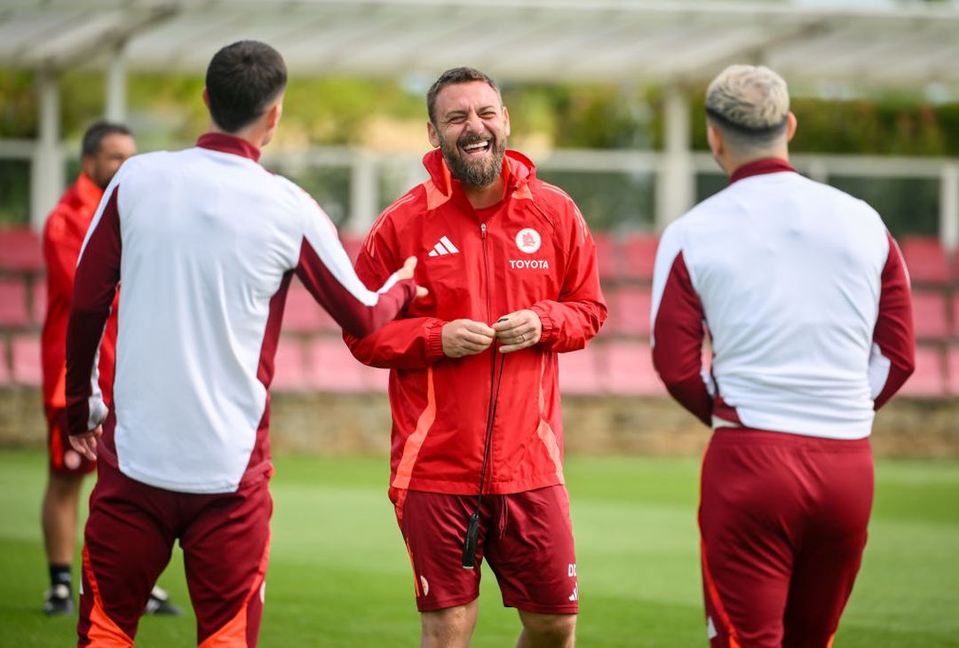 Ritiro Roma, ultimo allenamento in terra inglese: domani l’Everton – FOTO GALLERY - immagine 20