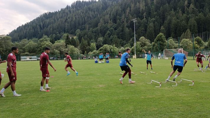 Torino, la giornata: doppia seduta di allenamento e presentazione della squadra a Pinzolo Torino, la giornata: doppia seduta di allenamento e presentazione della squadra a Pinzolo - immagine 1