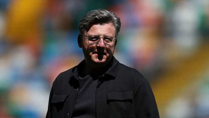 UDINE, ITALY - MAY 02: Udinese manager Kosta Runjaic out on the pitch ahead of the Serie A match between Udinese Calcio and Torino FC at Stadio Friuli on May 02, 2026 in Udine, Italy. (Photo by Timothy Rogers/Getty Images) Runjaic: “Davis può anche partire dall’inizio, vedremo! Peccato per Zaniolo, su Gueye, Okoye e Bertola…” - immagine 1