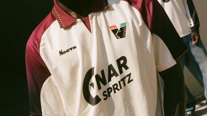 seconda-maglia-away-trasferta-venezia-2025-2026-design-storia-innovazione