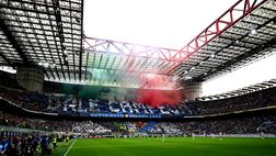 Inter, lo sfottò di San Siro: tutto il Meazza canta “Pioli is on fire”