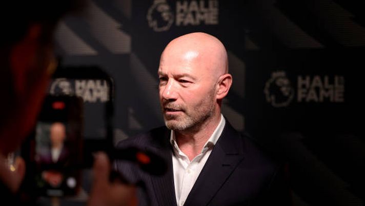 Shearer a difesa di Ten Hag: “Trattato con disprezzo” - immagine 1