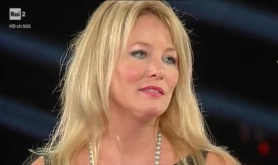 Flavia Vento a Belve: “Ilary Blasi? Io non devo scusarmi con nessuno. Non sapevo che fosse…” Flavia Vento a Belve: “Ilary Blasi? Io non devo scusarmi con nessuno. Non sapevo che fosse…” - immagine 1