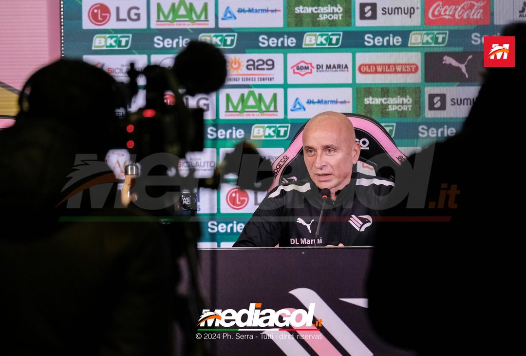 FOTO PALERMO, verso il Cittadella: la conferenza stampa di mister Corini (GALLERY) - immagine 4