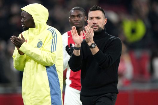 Porto, Farioli contro il campo del Salisburgo: “Non è una scusa, è un dato di fatto”- immagine 2