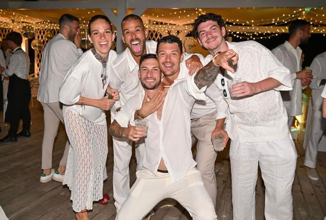 Compleanno di lady Spinazzola, i calciatori del Napoli scatenati!  LA FOTOGALLERY - immagine 3