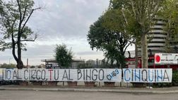 Derby, la Nord: “Milan al bingo: cinquina! Un’estate di attesa per farsi umiliare”