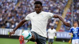 Dietrofront Lazio: Dele-Bashiru resta fuori lista e non è convocato per il Lecce, cos’è successo