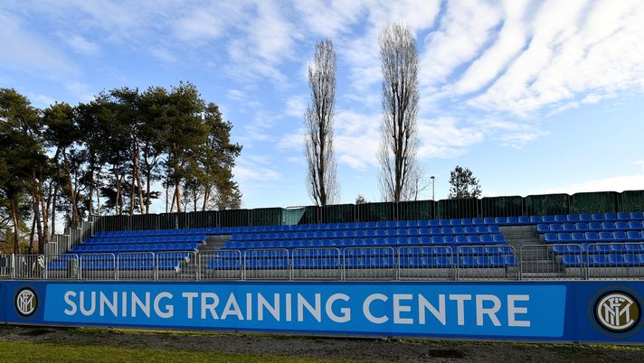 Getty images Inter, notte ad Appiano in attesa del derby. Dalle 16 l’invasione dei tifosi nerazzurri - immagine 1