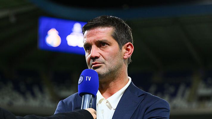 BRUSSELS, BELGIUM - OCTOBER 20: Head Coach Cristian Chivu of FC Internazionale attends during the FC Internazionale one to one at RSC Anderlecht Stadium on October 20, 2025 in Brussels, Belgium. (Photo by Mattia Pistoia - Inter/Inter via Getty Images) Chivu: “L’Inter andava capita e difesa! Lautaro, Bonny e rispondo così su Pio Esposito” - immagine 1