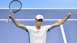 Atp Finals, Sinner batte Medvedev in 3 set e va in finale: gli highlights