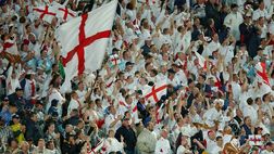 A Twickenham la sfangano i padroni di casa: Inghilterra-Francia finisce 26-25